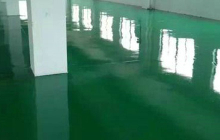環(huán)氧地坪漆施工后平整度不夠高的原因是什么？